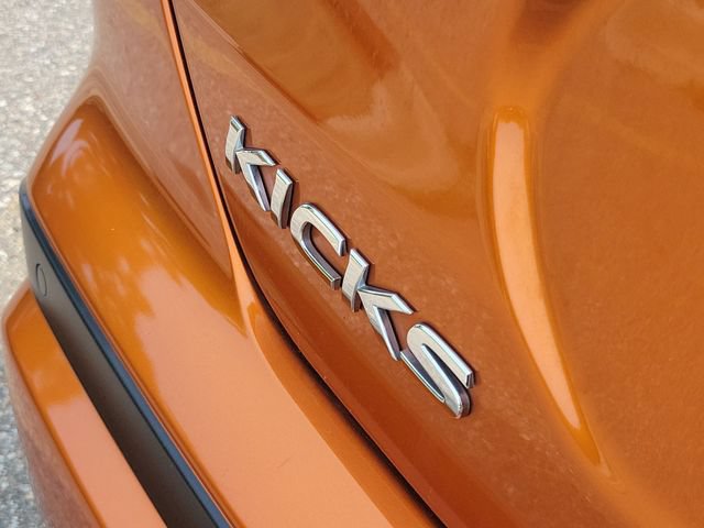 Used 2021 Nissan Kicks SV FWD image 7