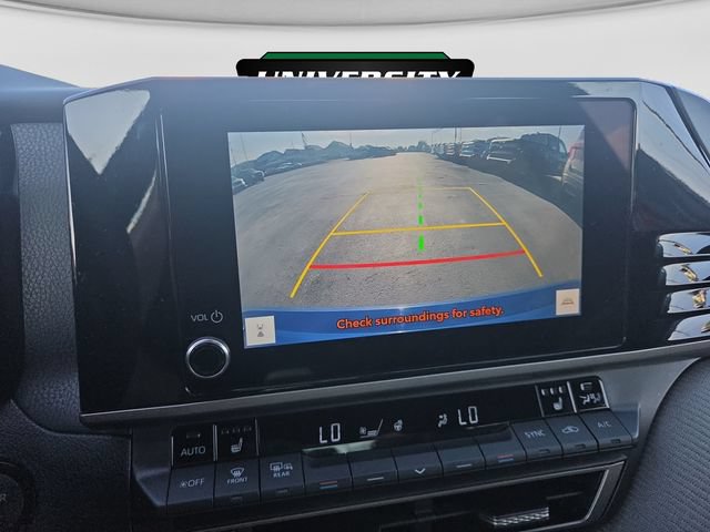 Used 2025 Toyota Camry SE w/ Convenience Package FWD image 23