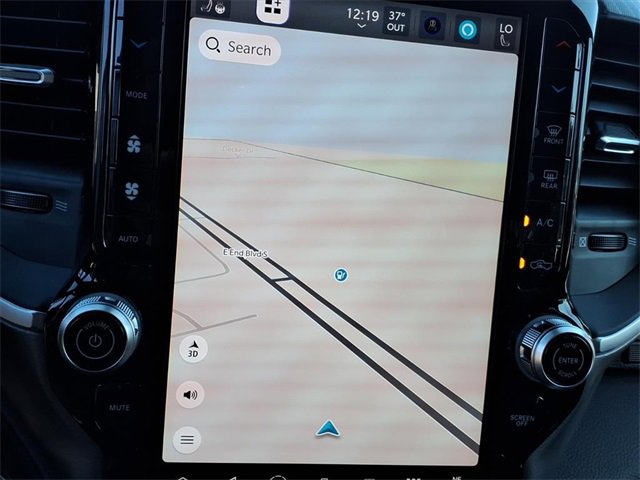 New 2026 RAM 1500 4x4 Crew Cab image 6