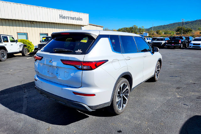 Used 2022 Mitsubishi Outlander ES AWD/4WD image 34