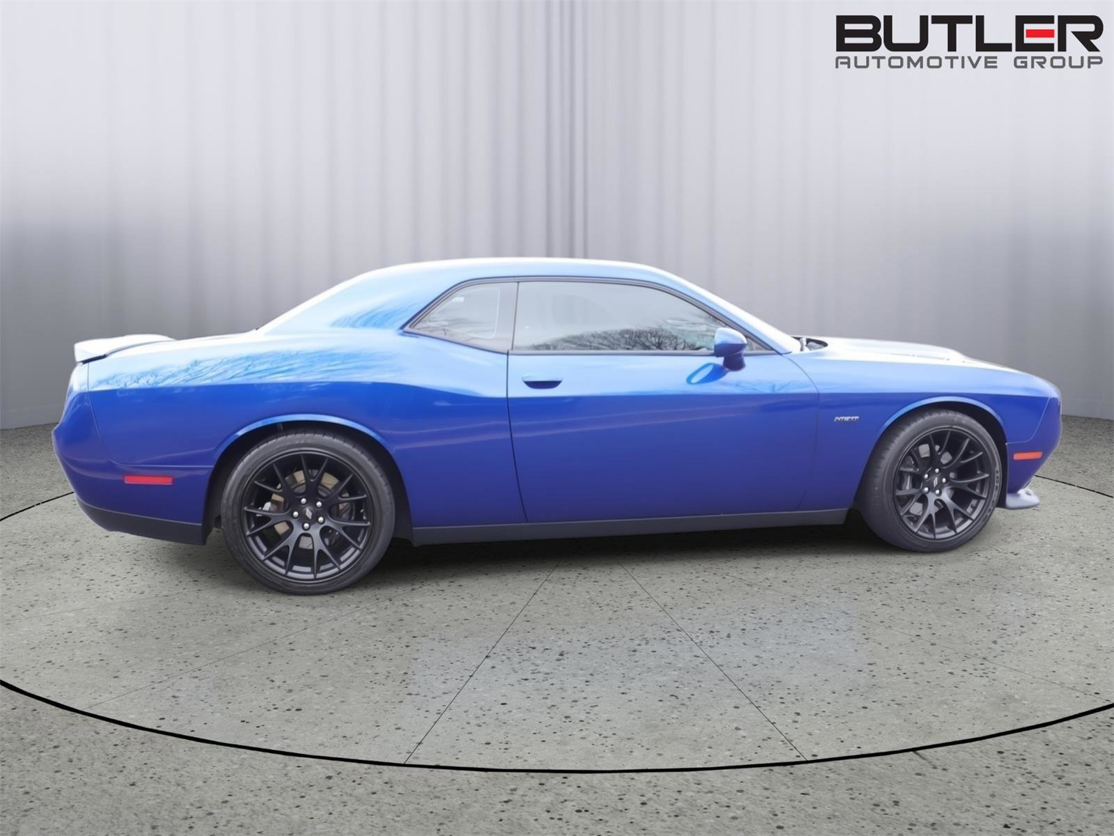 Used 2019 Dodge Challenger R/T w/ Plus Package image 9