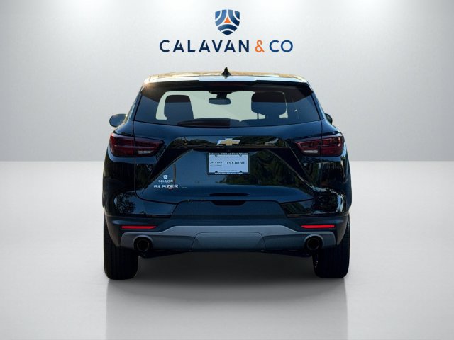 Used 2025 Chevrolet Blazer LT FWD image 6