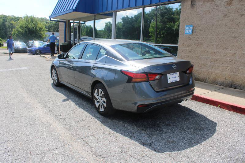 Used 2023 Nissan Altima 2.5 S FWD image 4