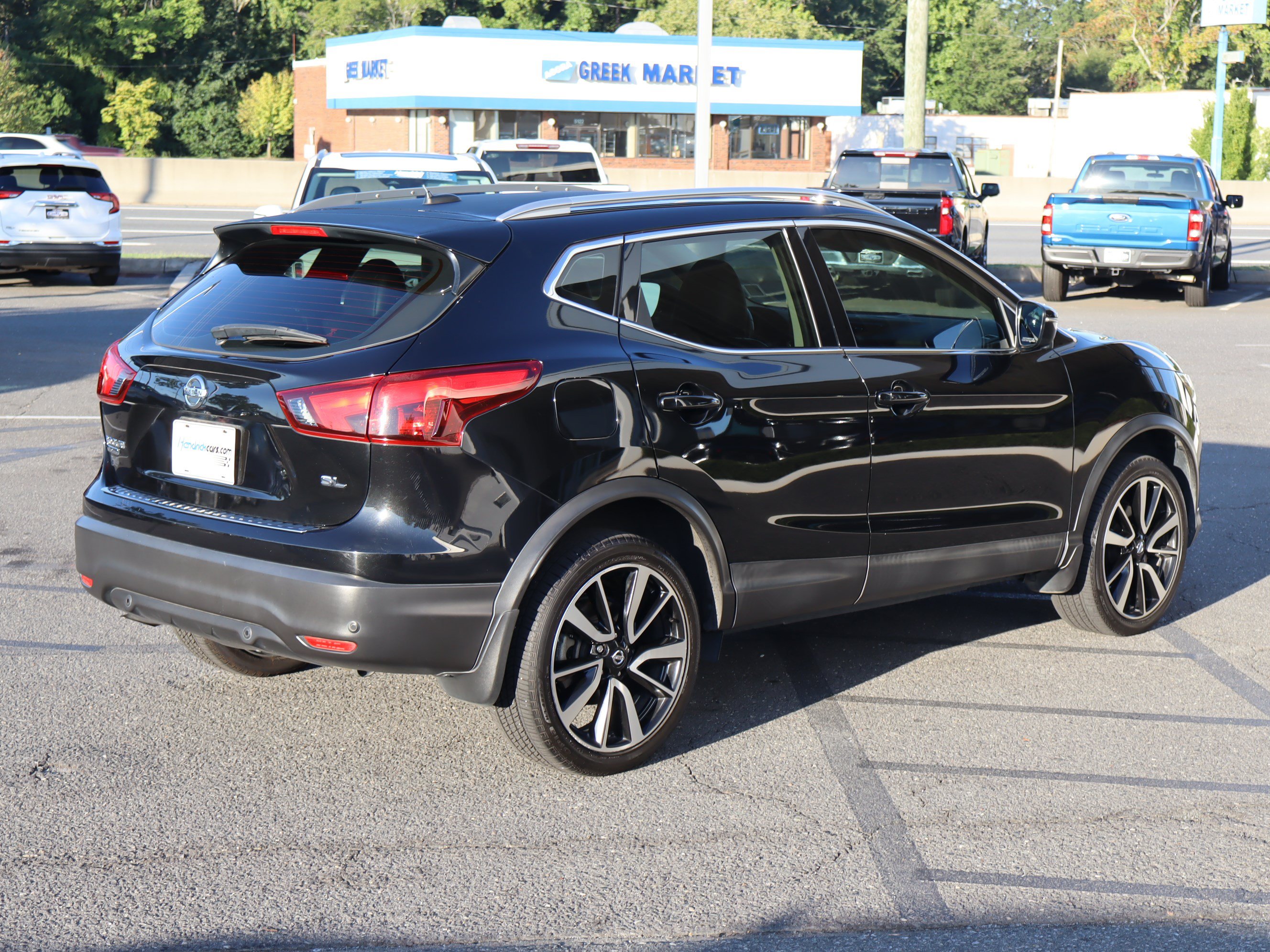 Used 2019 Nissan Rogue Sport SL FWD image 10