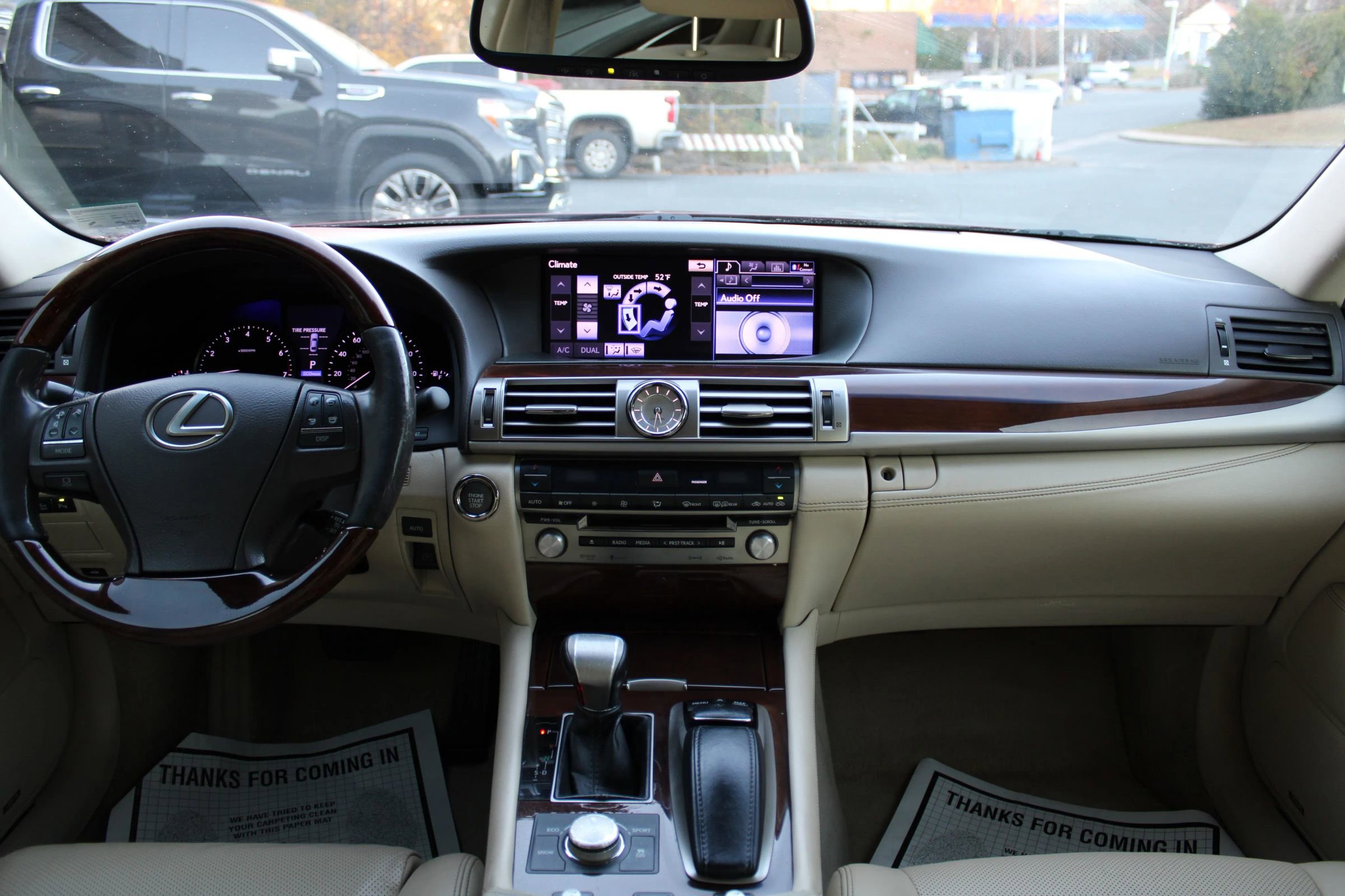 Used 2013 Lexus LS 460 image 8