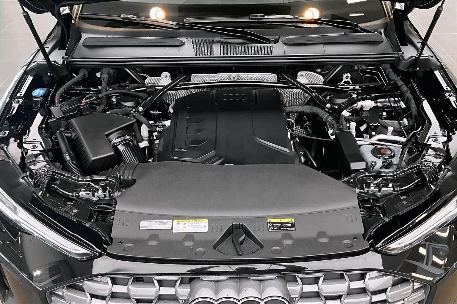 Certified 2025 Audi Q5 Premium AWD/4WD image 30