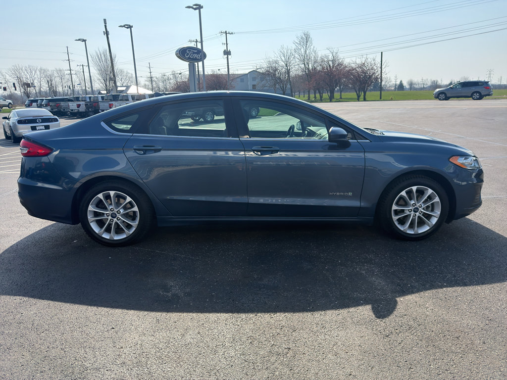 Used 2019 Ford Fusion SE image 5