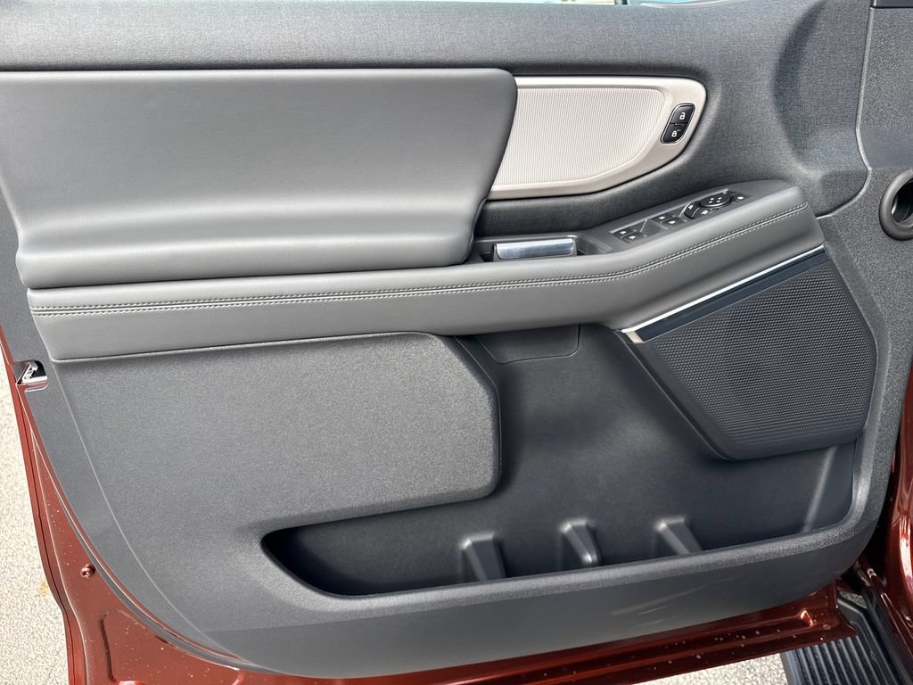 New 2027 Ford Expedition Active RWD image 18