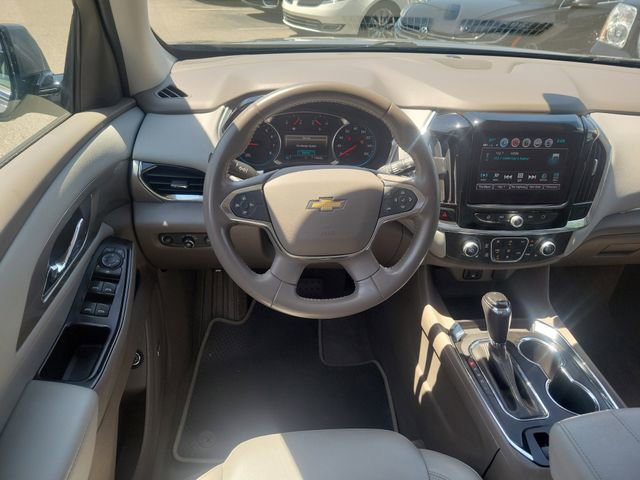 Used 2019 Chevrolet Traverse LT w/ LT Premium Package AWD/4WD image 7