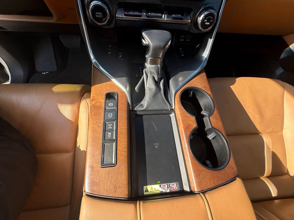 Used 2022 Lexus LX 600 4WD w/ Interior Upgrade Package image 16