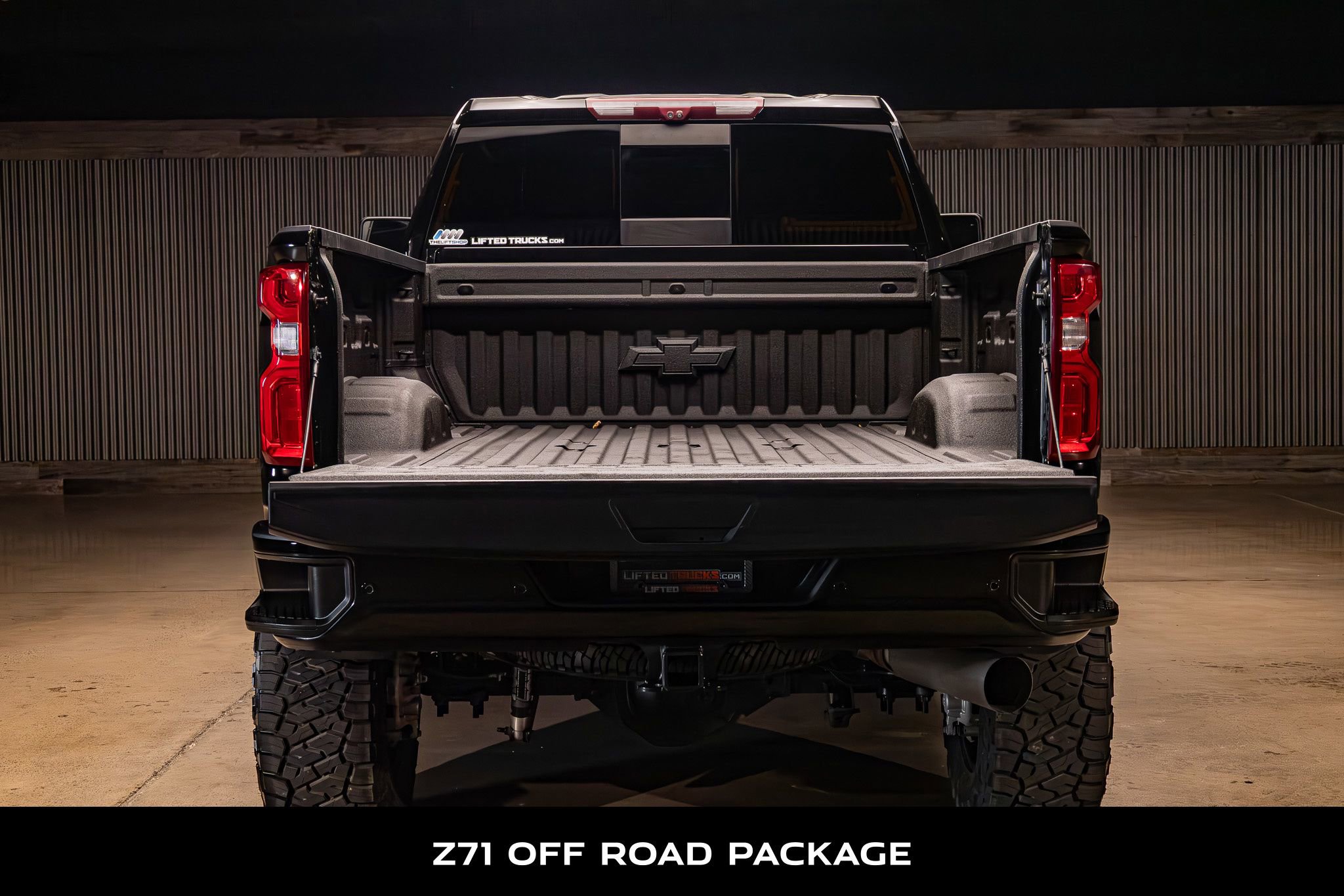 Used 2022 Chevrolet Silverado 2500 LTZ w/ LTZ Plus Package AWD/4WD image 9