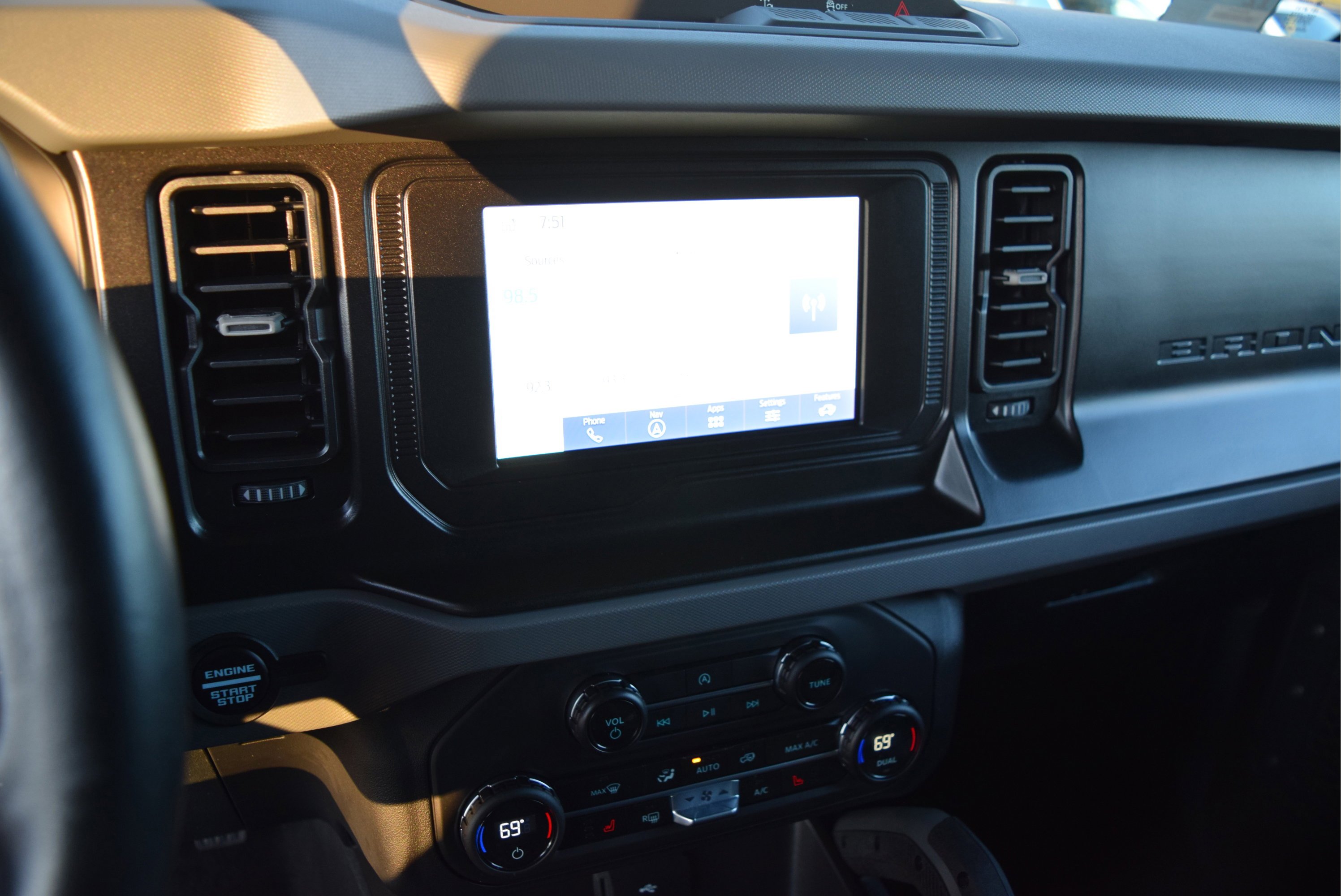 Certified 2023 Ford Bronco Big Bend image 13