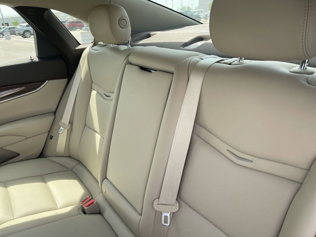 Used 2014 Cadillac XTS Luxury w/ Driver Awareness Package image 27