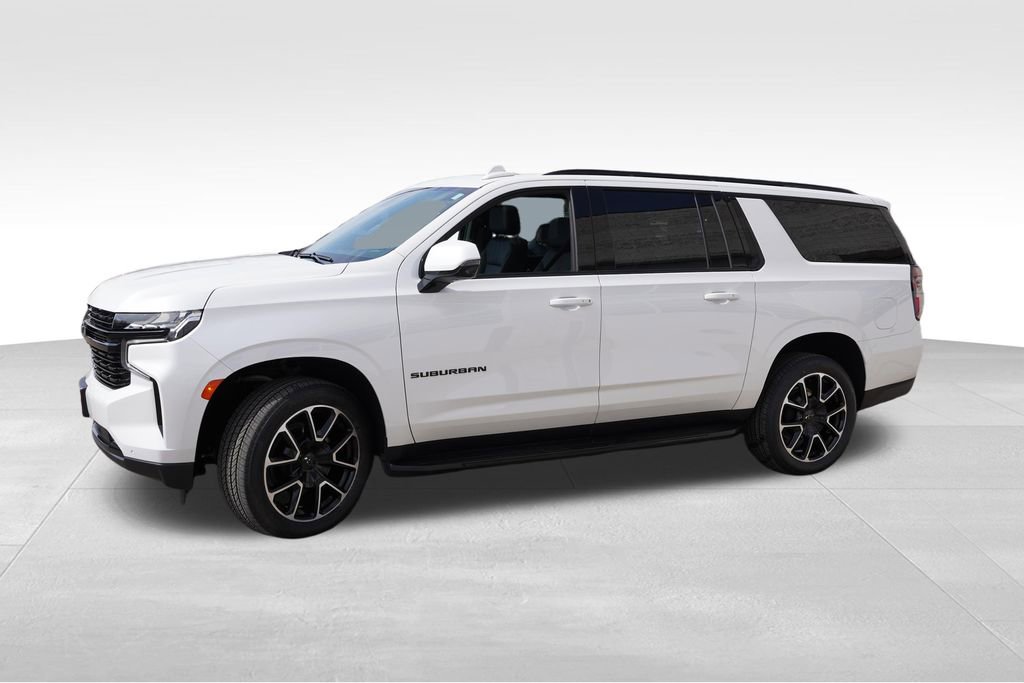 Certified 2024 Chevrolet Suburban RST w/ Luxury Package AWD/4WD image 10