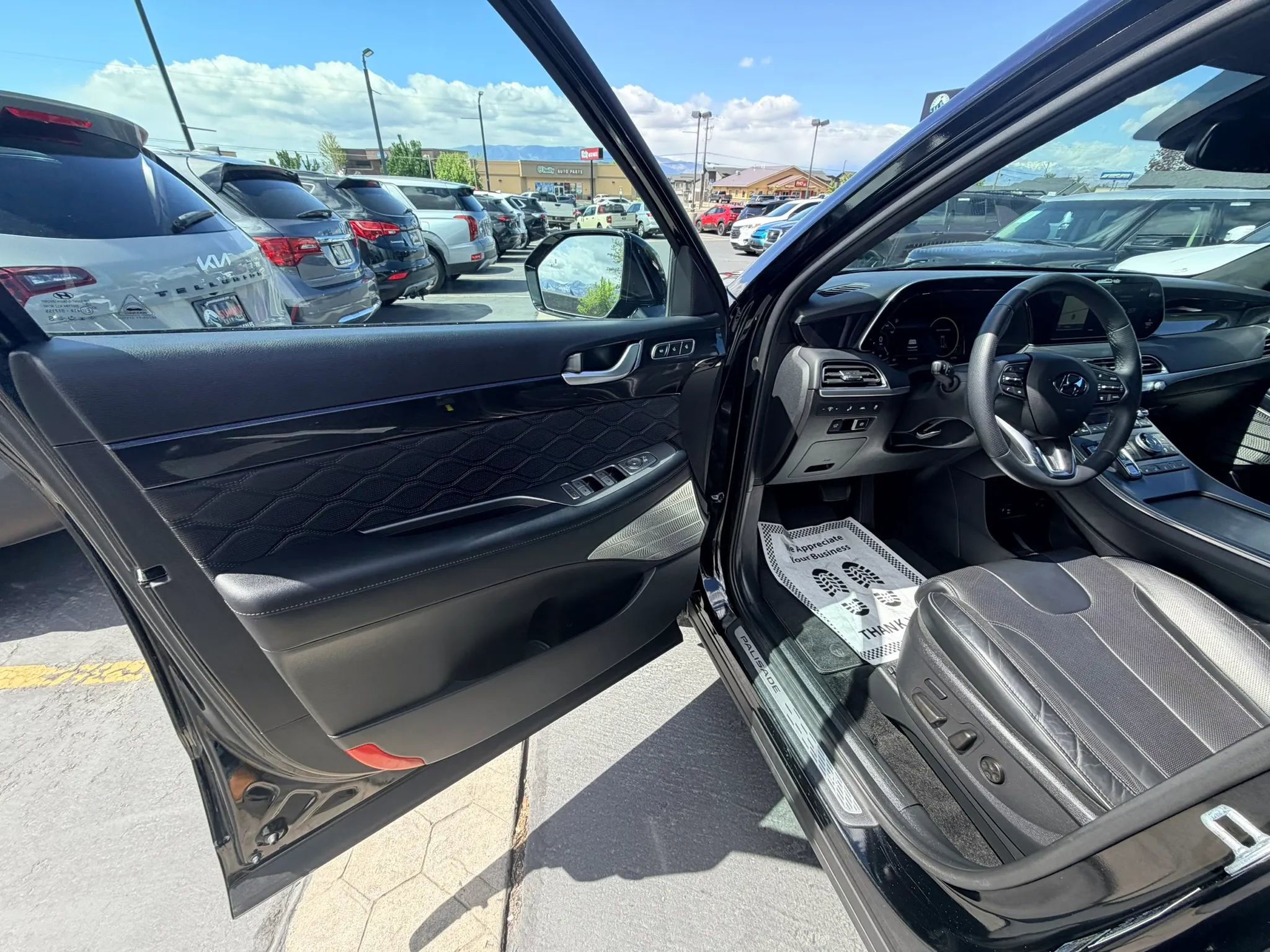 Used 2020 Hyundai Palisade Limited image 10