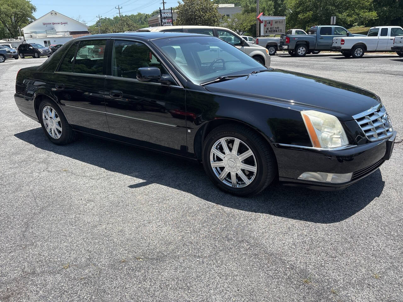 Used 2007 Cadillac DTS Luxury II FWD image 5