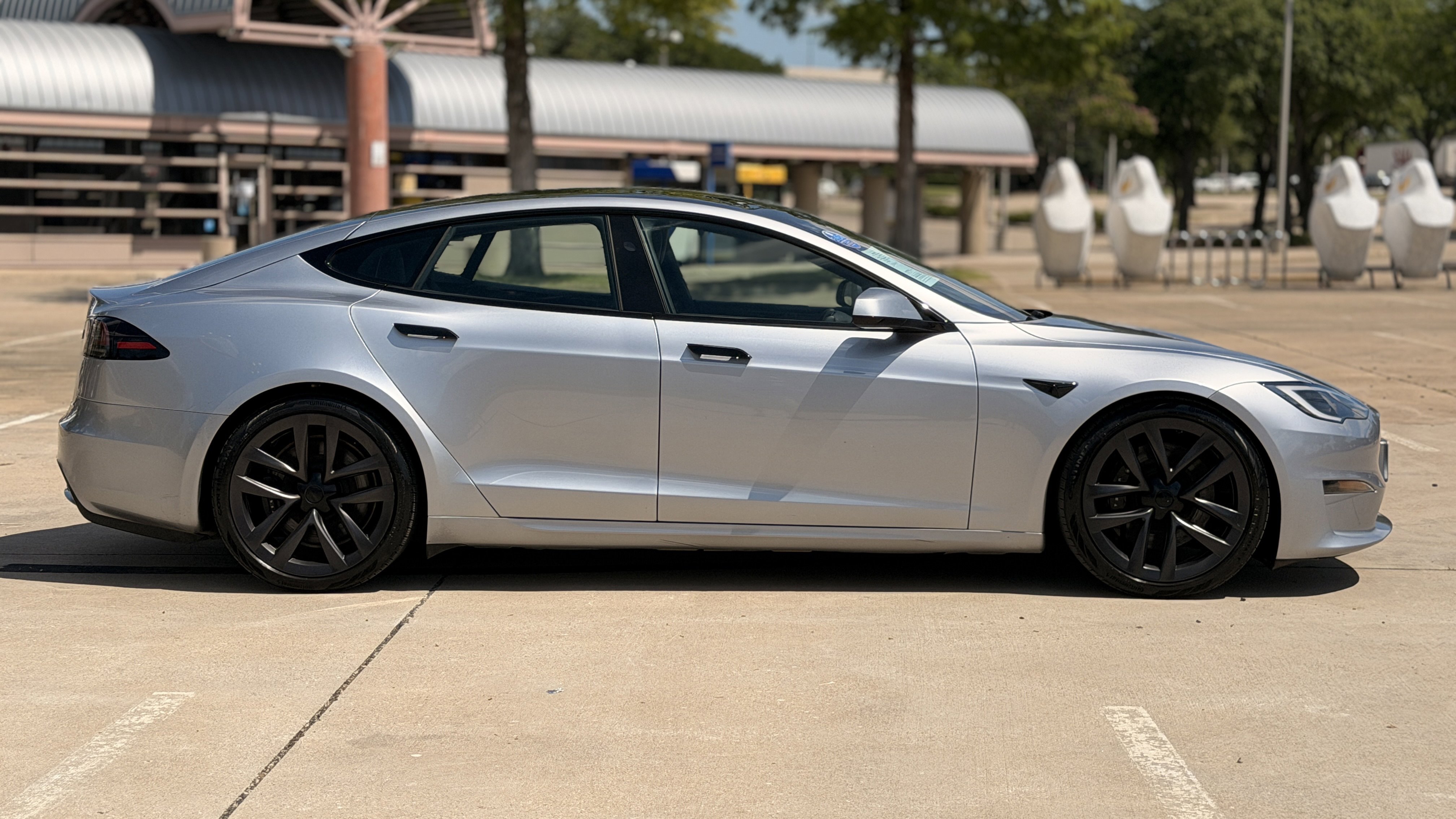 Used 2024 Tesla Model S AWD/4WD image 13