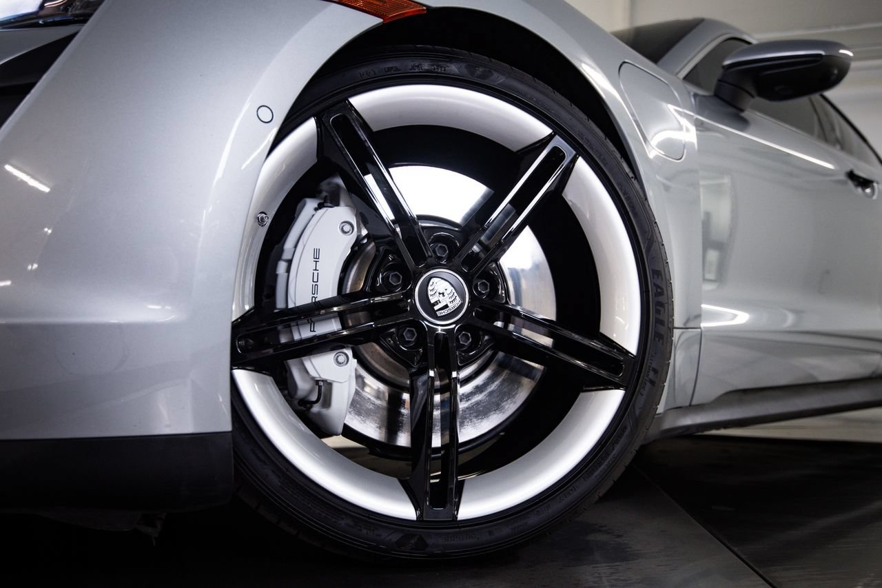 Certified 2024 Porsche Taycan 4S AWD/4WD image 12