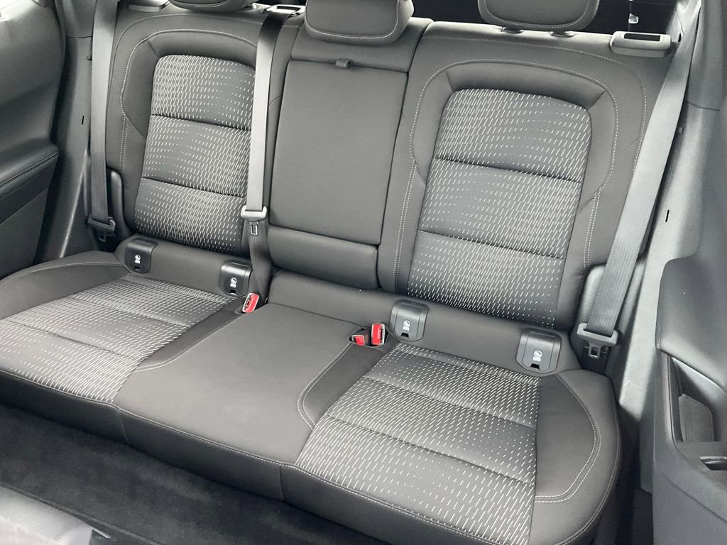 Used 2025 Chevrolet Equinox LT image 22