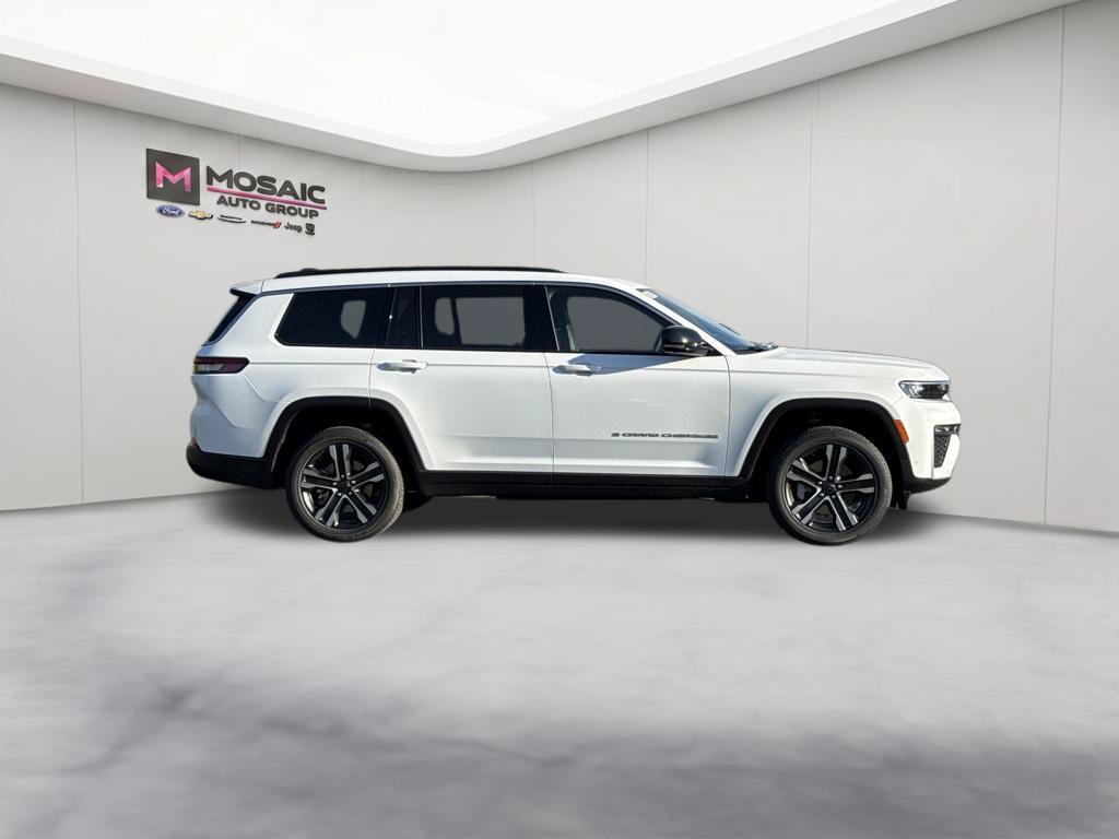 New 2027 Jeep Grand Cherokee L Limited AWD/4WD image 9