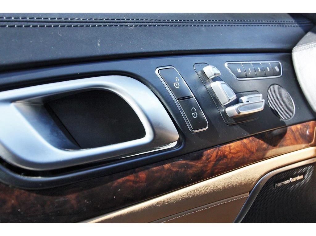 Used 2017 Mercedes-Benz SL 550 image 20