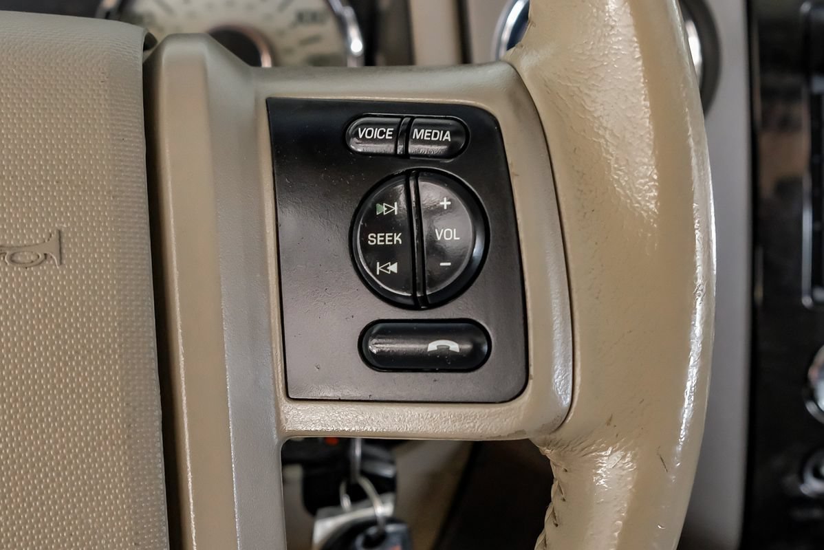 Used 2014 Ford Expedition EL Limited w/ Equipment Group 301A AWD/4WD image 17