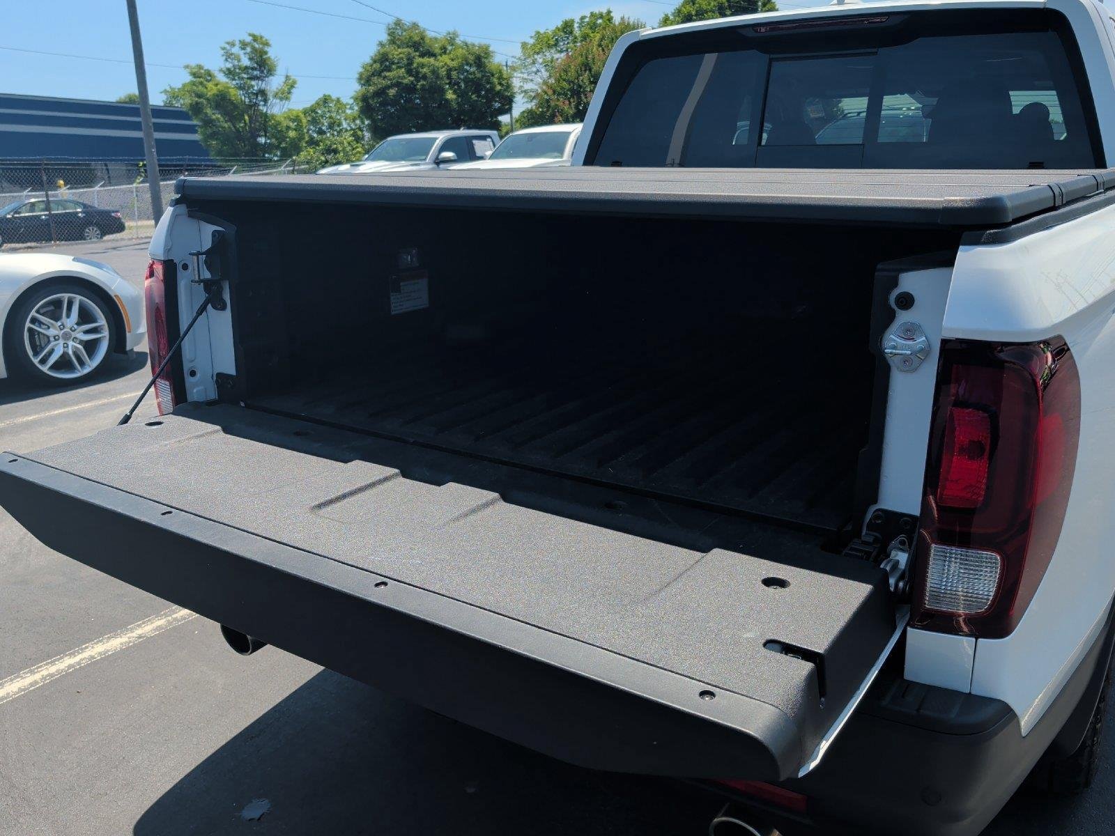 Used 2023 Honda Ridgeline RTL-E image 37