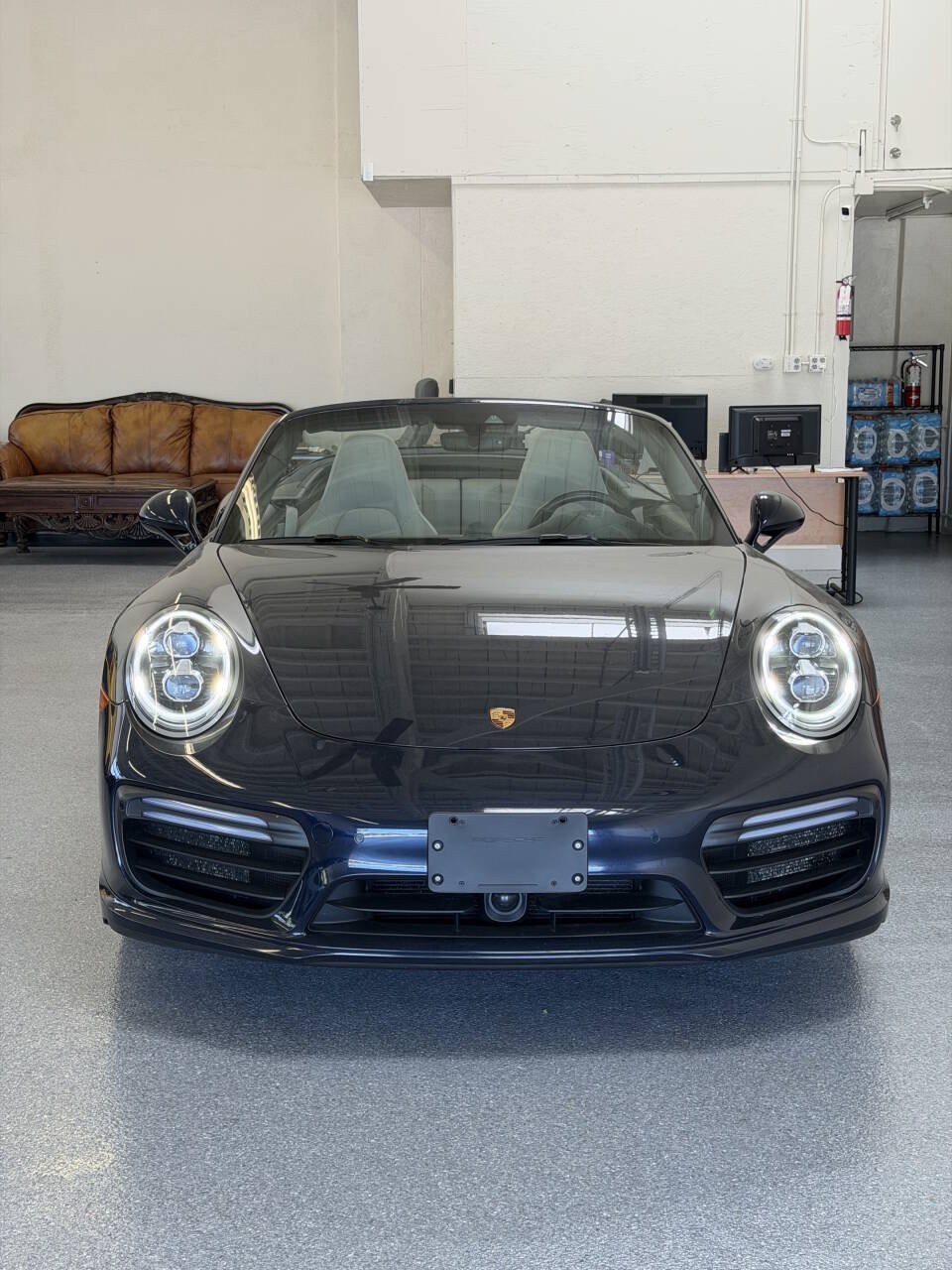 Used 2019 Porsche 911 Turbo S AWD/4WD image 3