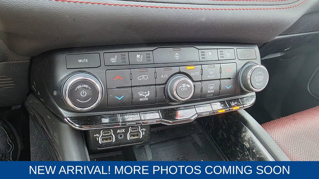 Used 2024 Dodge Durango R/T image 19
