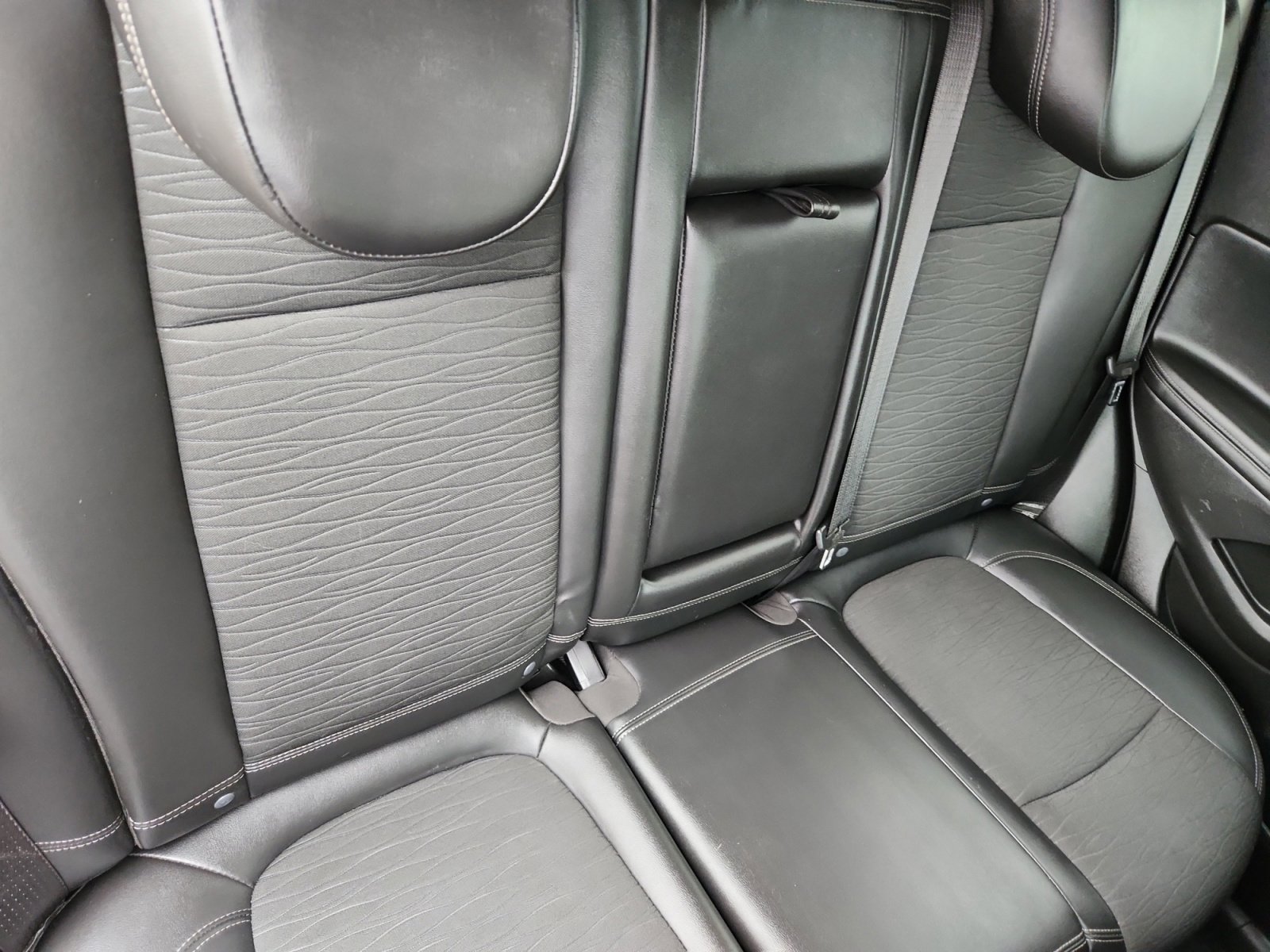 Used 2015 Buick Encore FWD image 18