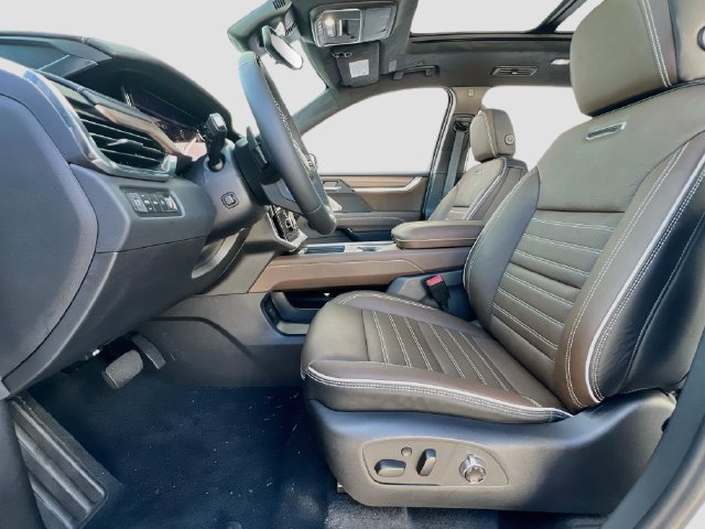 New 2027 GMC Acadia Denali Ultimate AWD/4WD image 15