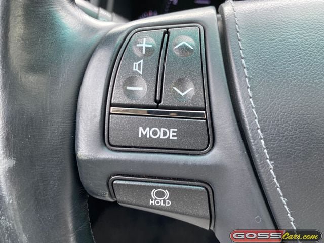 Used 2013 Lexus LS 460 AWD w/ Comfort Pkg image 19