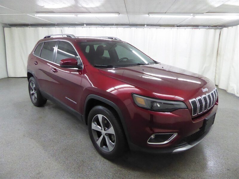 Used 2019 Jeep Cherokee Limited w/ Luxury Group AWD/4WD image 1