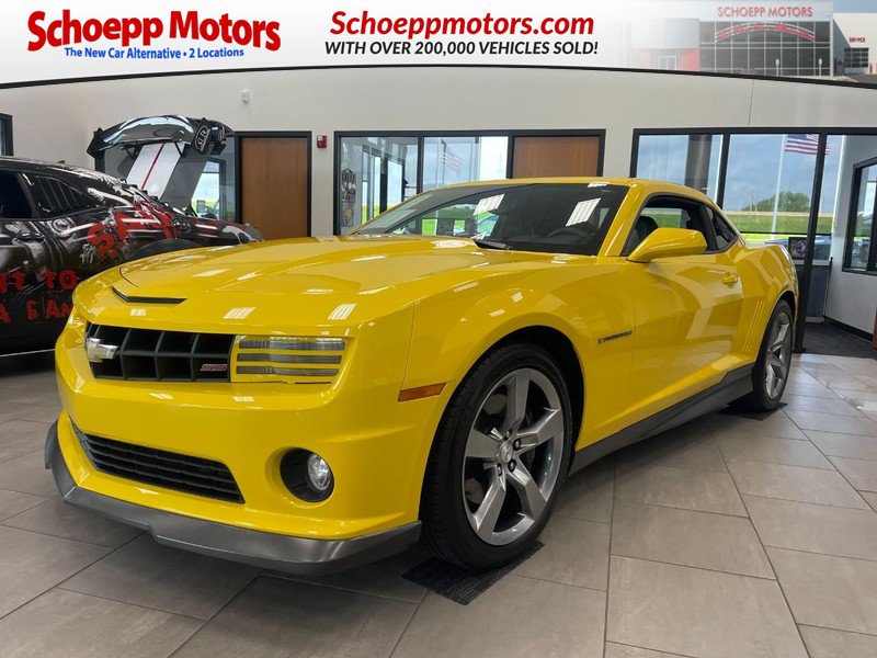Used 2010 Chevrolet Camaro SS w/ LPO, Ground Effects Package RWD image 1