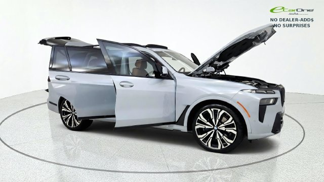 Used 2023 BMW X7 xDrive40i w/ Executive Package AWD/4WD image 11