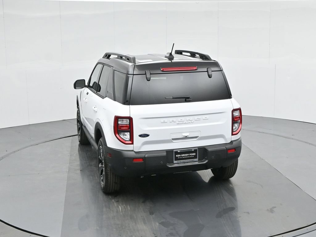 New 2025 Ford Bronco Sport Outer Banks image 25