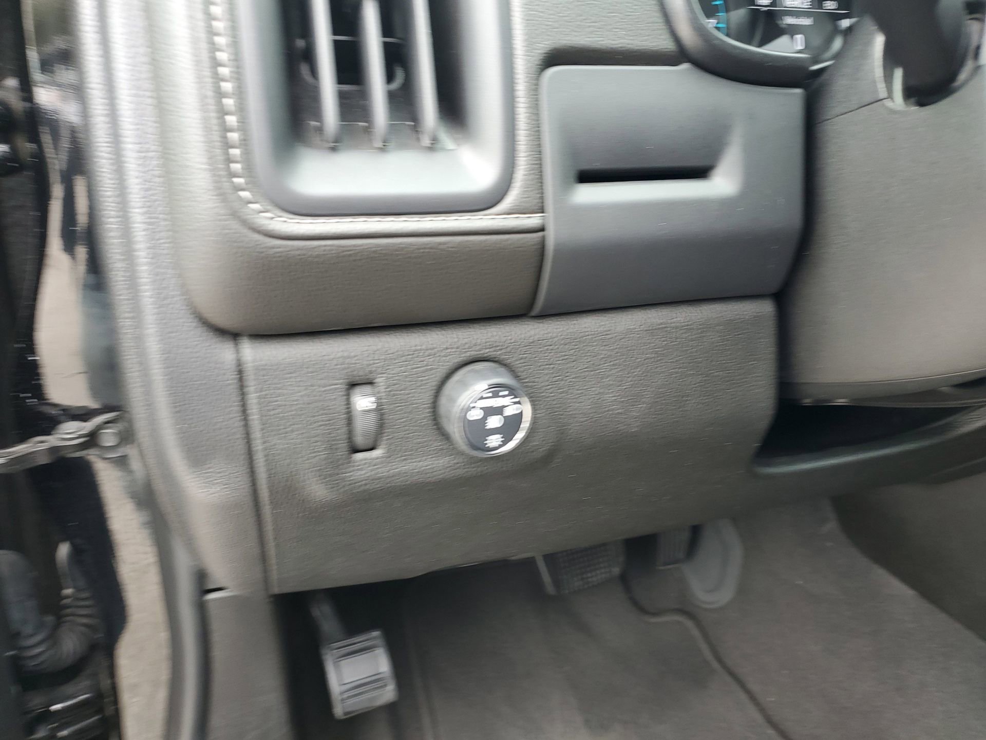 Certified 2022 GMC Canyon Elevation w/ Trailering Package image 25