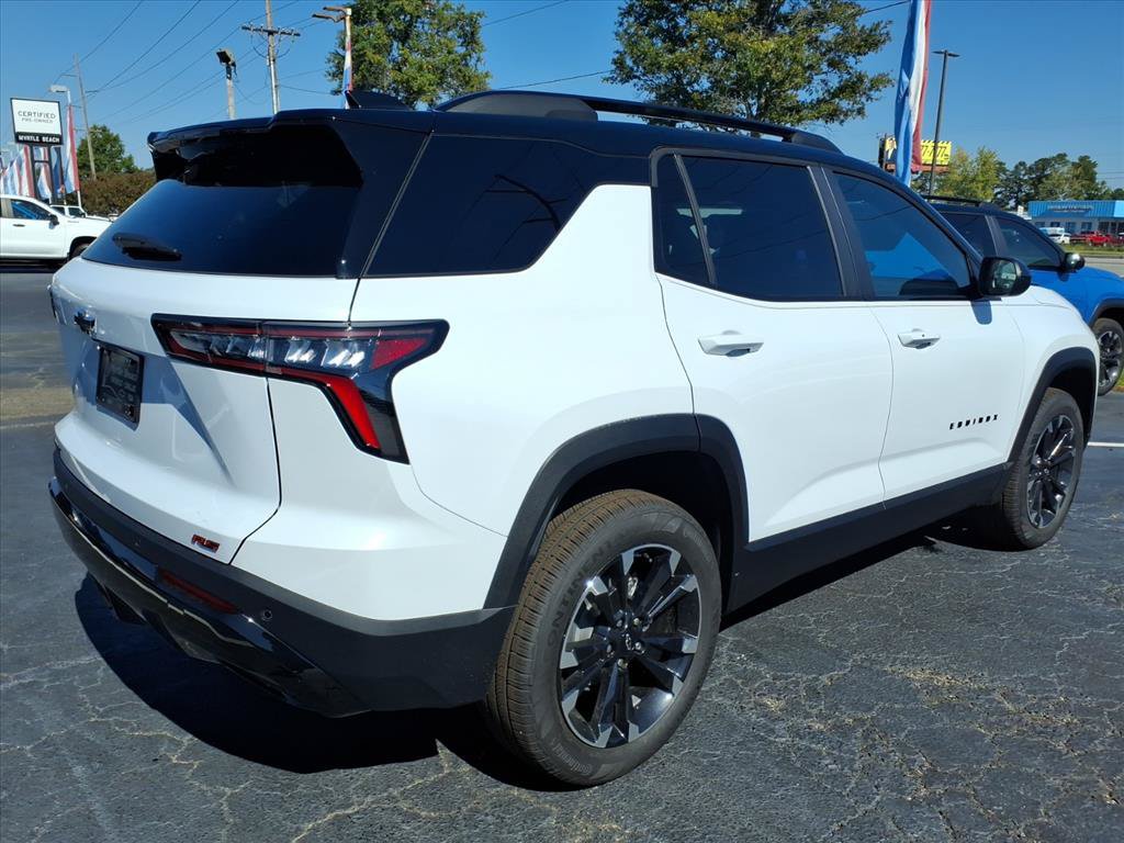 New 2027 Chevrolet Equinox RS FWD image 3