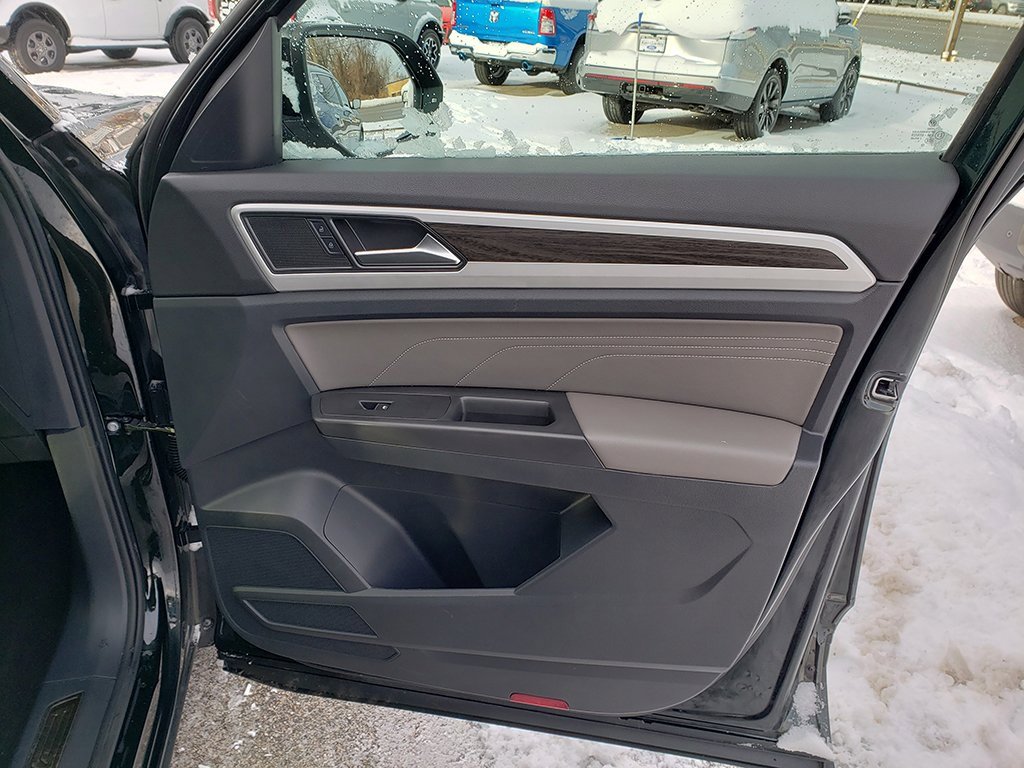 Used 2022 Volkswagen Atlas SE image 20