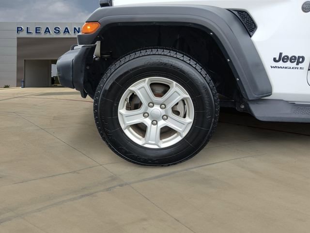 Used 2023 Jeep Wrangler Unlimited Sport AWD/4WD image 14
