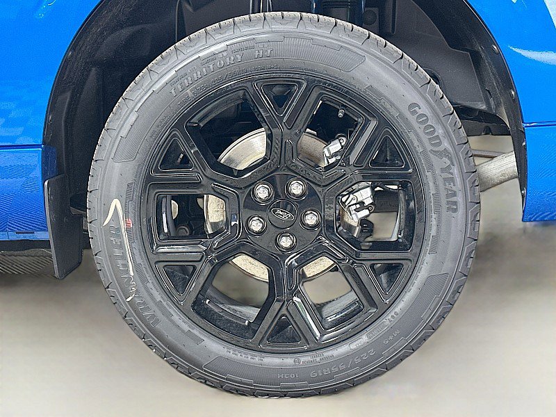 New 2025 Ford Maverick Lobo image 19