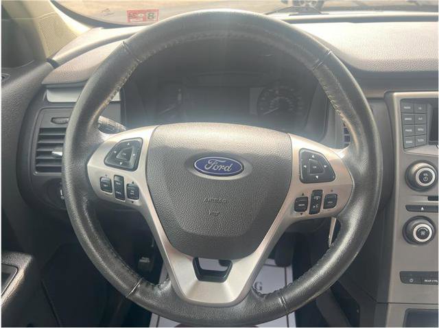 Used 2019 Ford Flex SE image 6