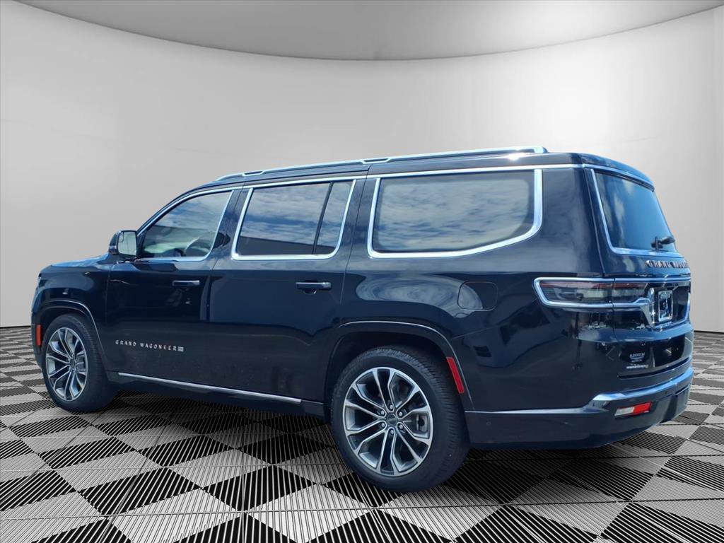Used 2023 Jeep Grand Wagoneer Series III AWD/4WD image 25