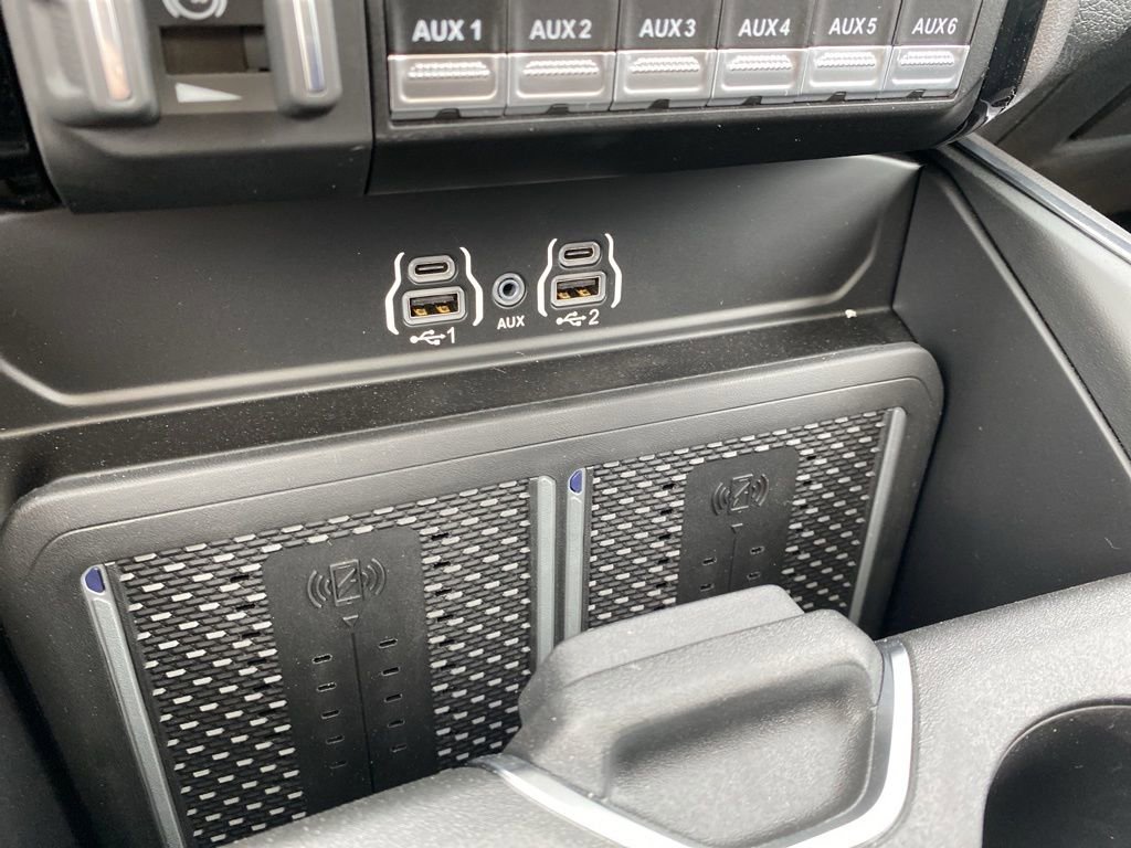New 2026 RAM 2500 Laramie w/ Night Edition image 29