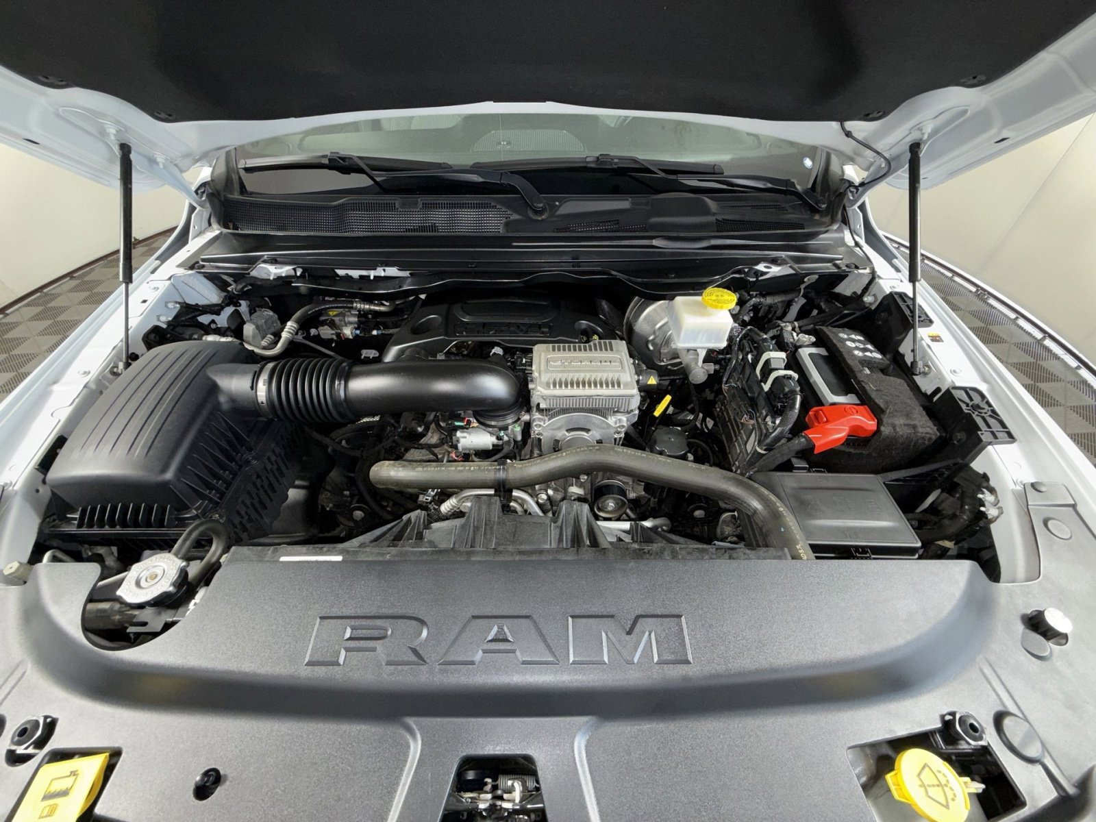 Used 2023 RAM 1500 Lone Star AWD/4WD image 28