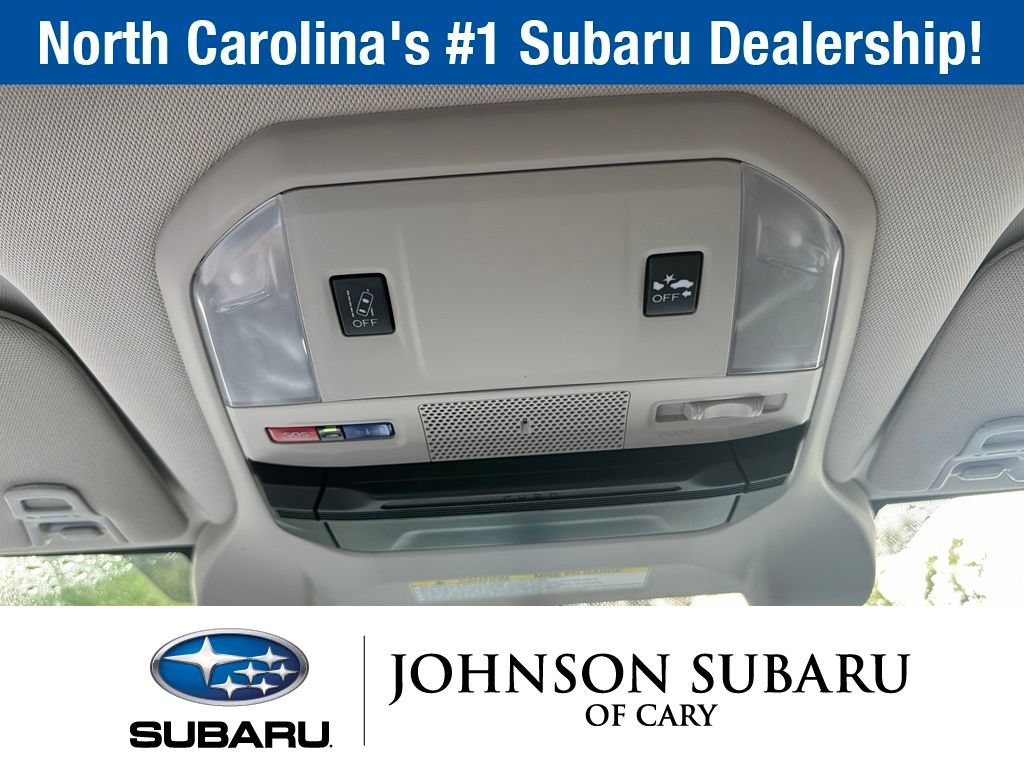 Used 2022 Subaru Ascent Limited AWD/4WD image 16