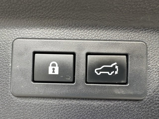 Used 2022 Subaru Forester Touring w/ Popular Package #2 image 25