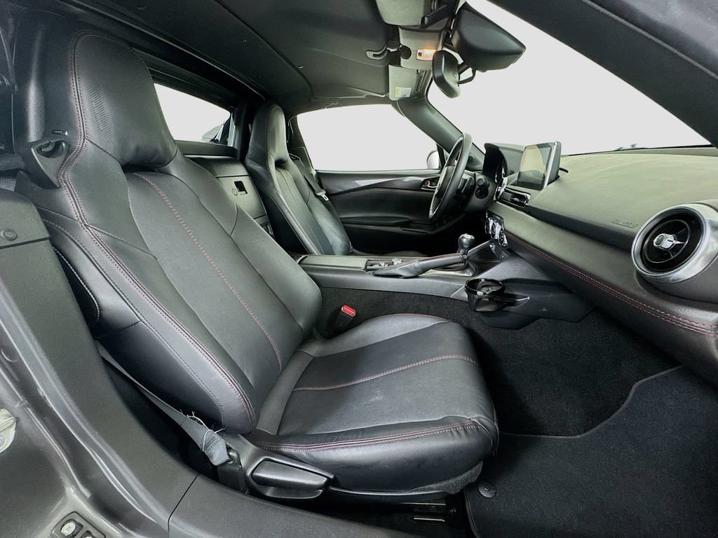 Used 2017 MAZDA MX-5 Miata RF Grand Touring RWD image 25