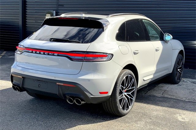 New 2026 Porsche Macan S image 10