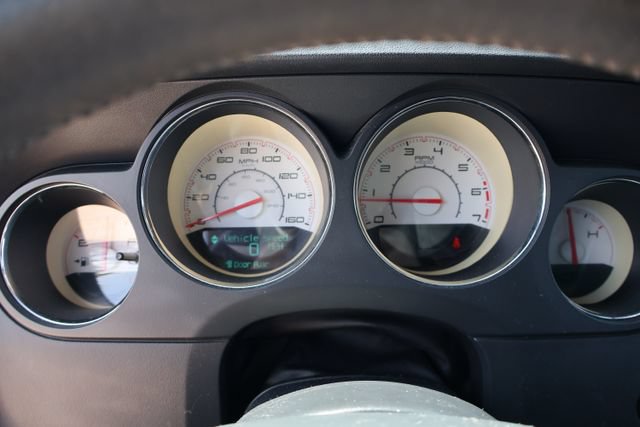 Used 2013 Dodge Challenger R/T Plus RWD image 13